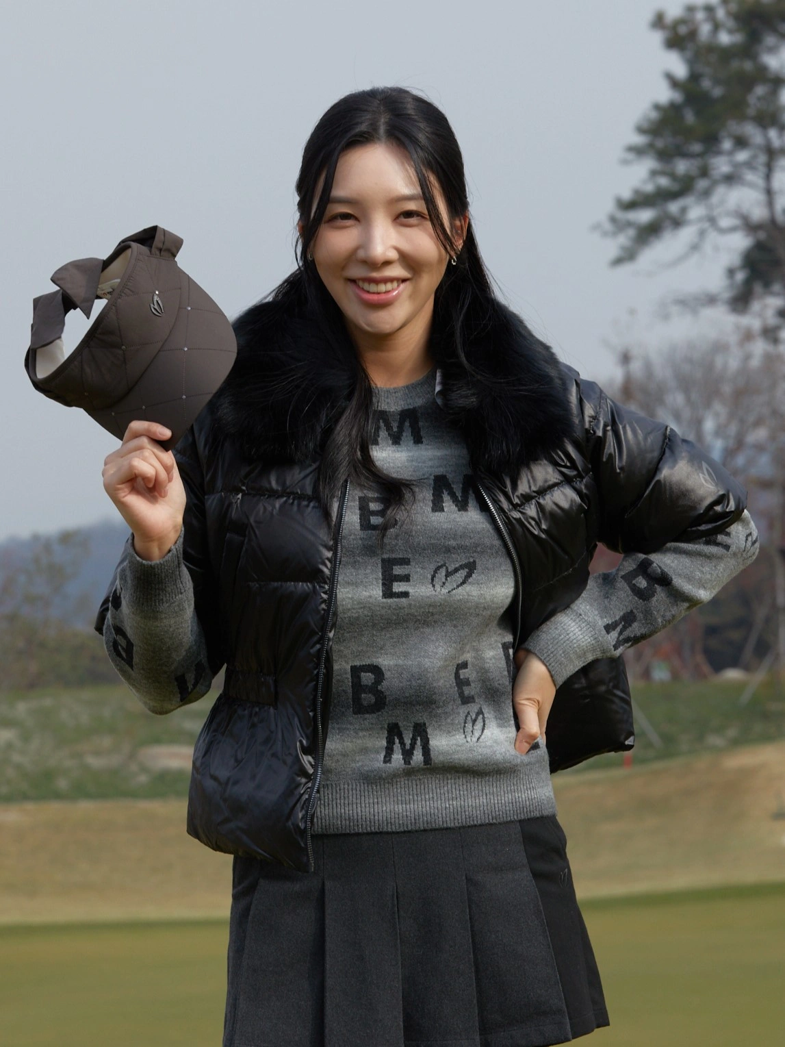 Áo knit golf nữ — Master Bunny Edition (Đen) — Master Bunny Edition | Seoul Golf Fashion