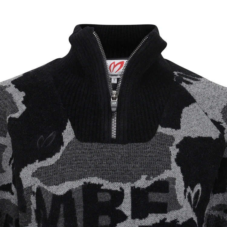 Áo knit golf nữ cổ cao khóa kéo họa tiết chữ màu đen — ảnh 3